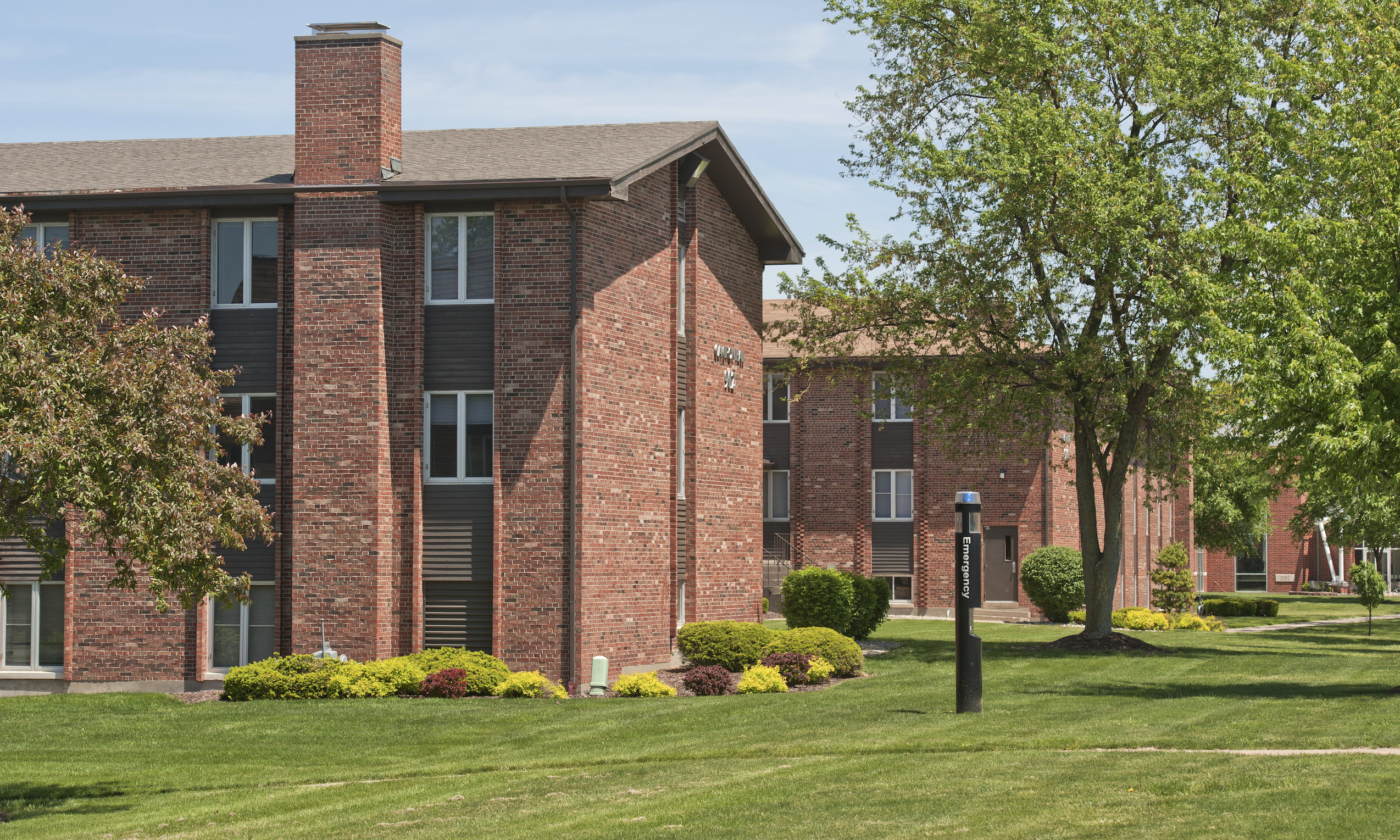 Alwood Hall room