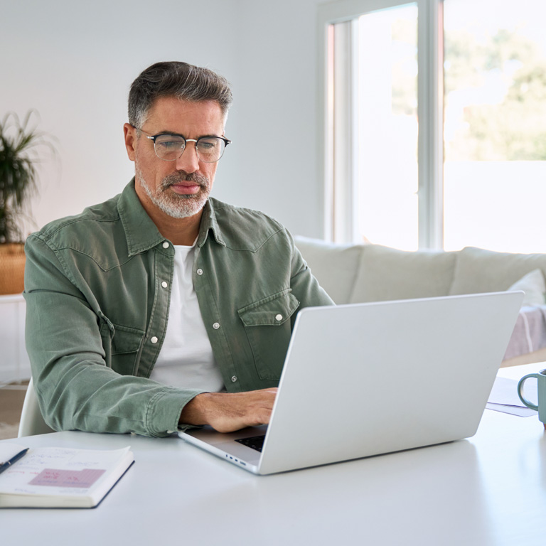TrineOnline student